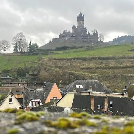 Aan Bosrand In Eifel Nabij Cochem-zell Aan De Moezel - Dichtbij De Calmont Klettersteig Bremm - House Wagenhausen
